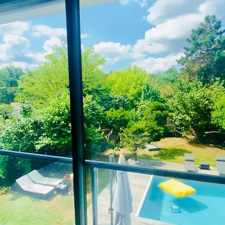 Вилла Architect-designed House In Bordeaux Пессак
